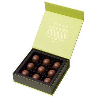 Bennetts 9 Crispy Salted Caramel Praline Milk Chocolates