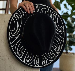 Black Potae Hat