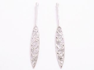 Waka Paddle Earrings Rhodium