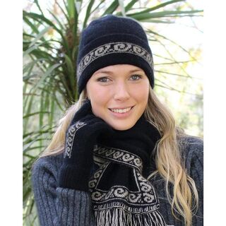 Koru Beanie Black