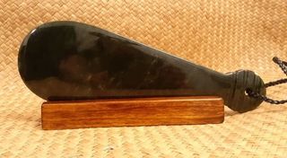 Large NZ Pounamu Mere on Rimu Stand