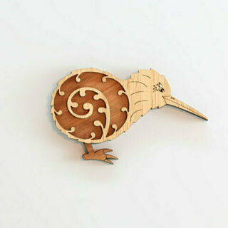 Kiwi Rimu Veneer Magnet