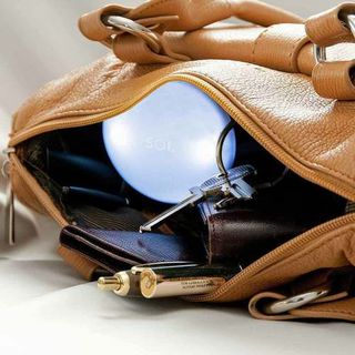 Soi Handbag Light
