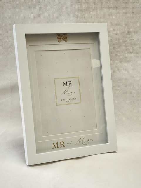 Mr and Mrs Wedding Photo Frame 5 x 7