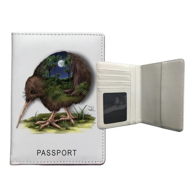 Passport Holder Kiwi