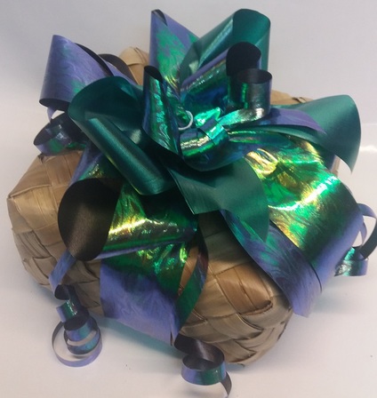 Paua Flax Gift Box