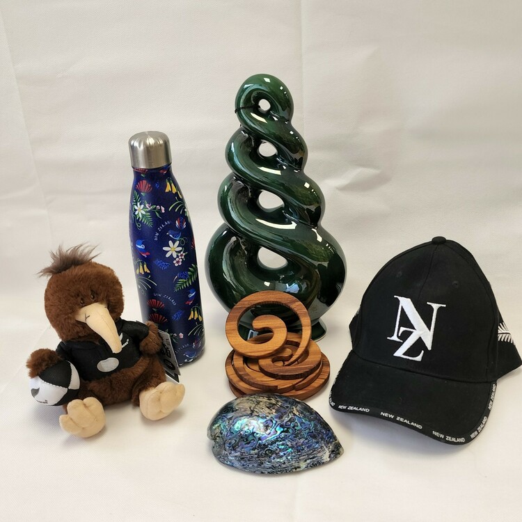 Kiwiana Gifts